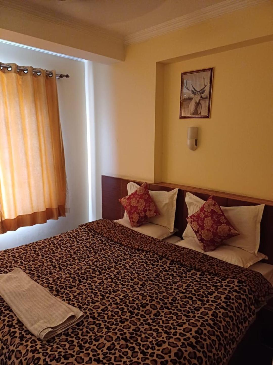 Hotel Town Centre , Srinagar Exterior foto